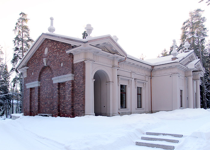 Классический дом. Санкт-Петербург. 2011